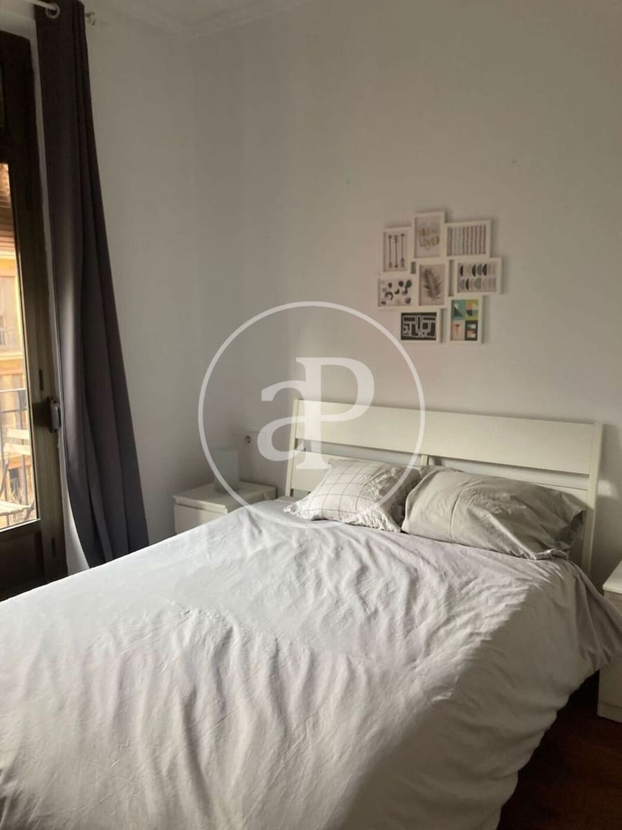 2 quarto Apartamento para arrendar em Valencia cidade - 1 600 € (Ref: 9820601)
