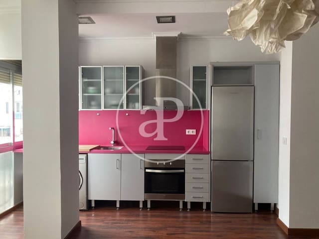 2 quarto Apartamento para arrendar em Russafa, Valência cidade - 1 600 € (Ref: 9820601)