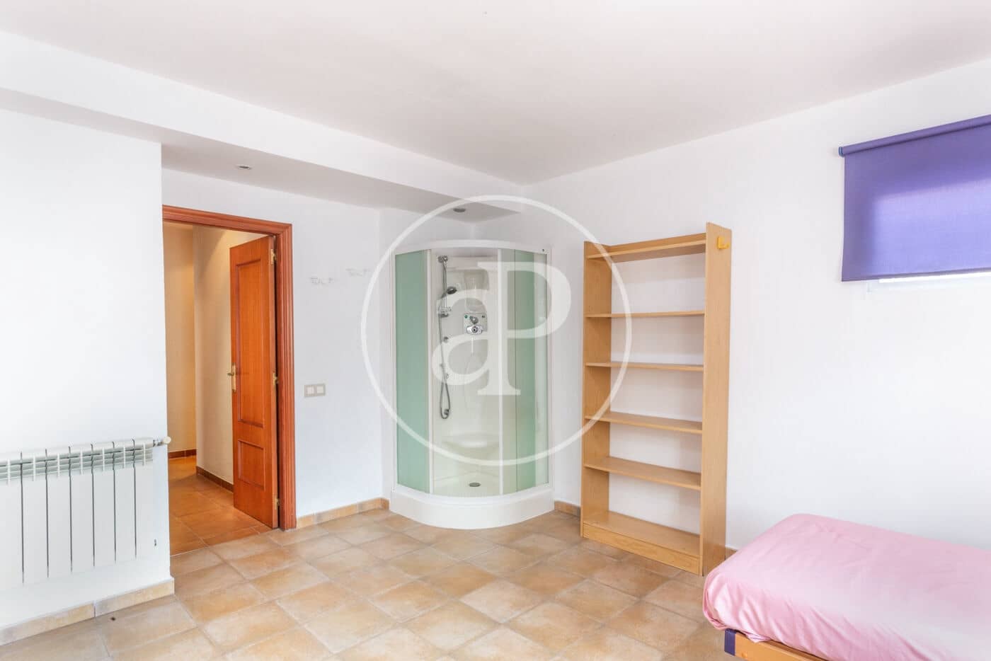 6 bedroom Villa for rent in Betera with pool - € 3,800 (Ref: 9820603)