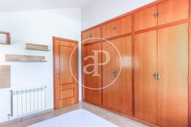 6 bedroom Villa for rent in Bétera with pool - € 3,800 (Ref: 9820603)