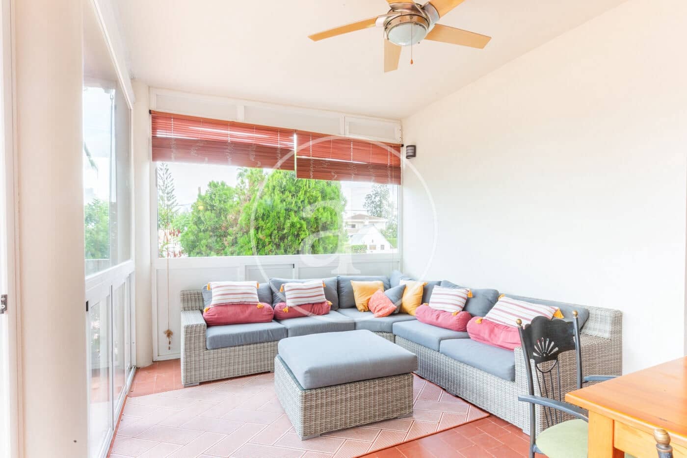 6 bedroom Villa for rent in Betera with pool - € 3,800 (Ref: 9820603)
