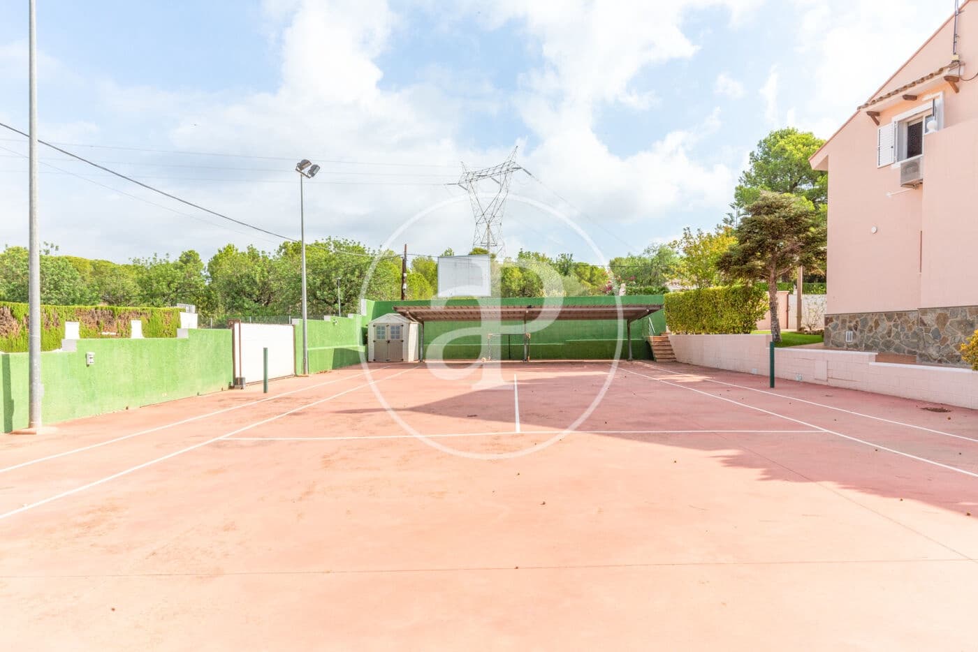 6 bedroom Villa for rent in Betera with pool - € 3,800 (Ref: 9820603)