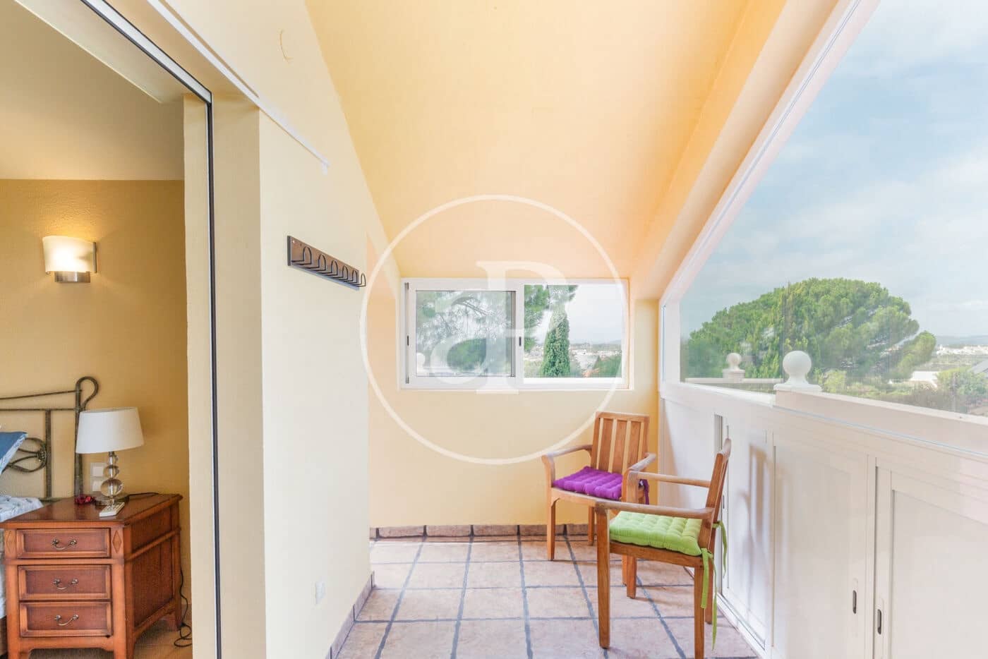 6 bedroom Villa for rent in Betera with pool - € 3,800 (Ref: 9820603)