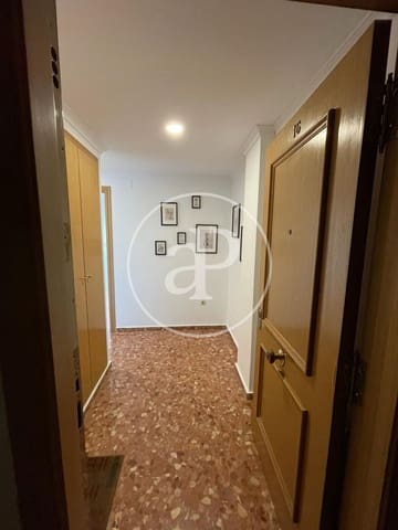3 makuuhuone Huoneisto vuokrattavana paikassa Malilla, Valencia kaupunki - 1 500 € (Ref: 9822997)