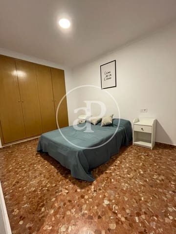 3 makuuhuone Huoneisto vuokrattavana paikassa Malilla, Valencia kaupunki - 1 500 € (Ref: 9822997)