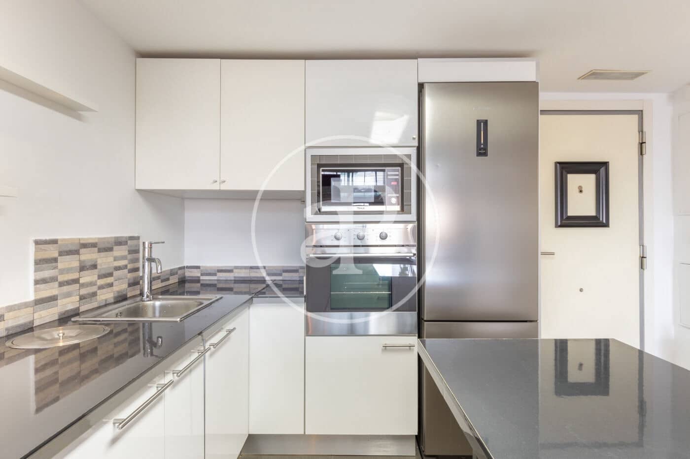 2 Zimmer Apartment zu vermieten in Valencia Stadt mit Pool - 1.450 € (Ref: 9822999)