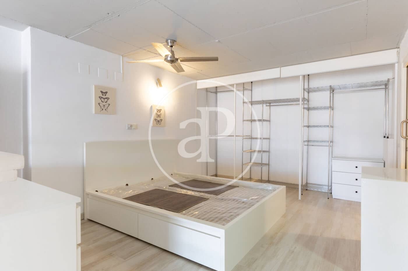 2 Zimmer Apartment zu vermieten in Valencia Stadt mit Pool - 1.450 € (Ref: 9822999)