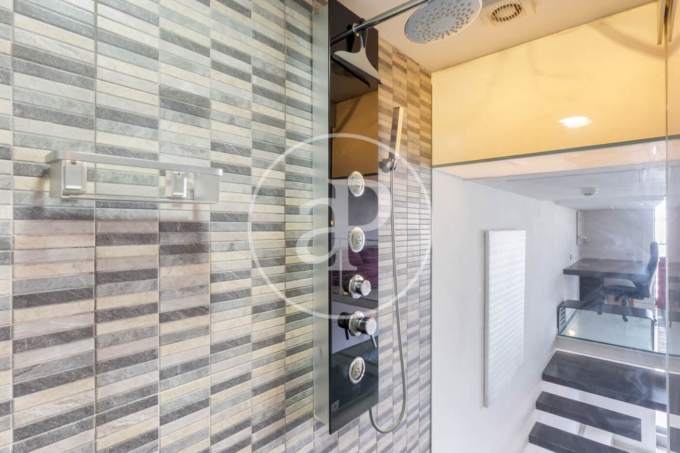 2 Zimmer Apartment zu vermieten in Valencia Stadt mit Pool - 1.450 € (Ref: 9822999)