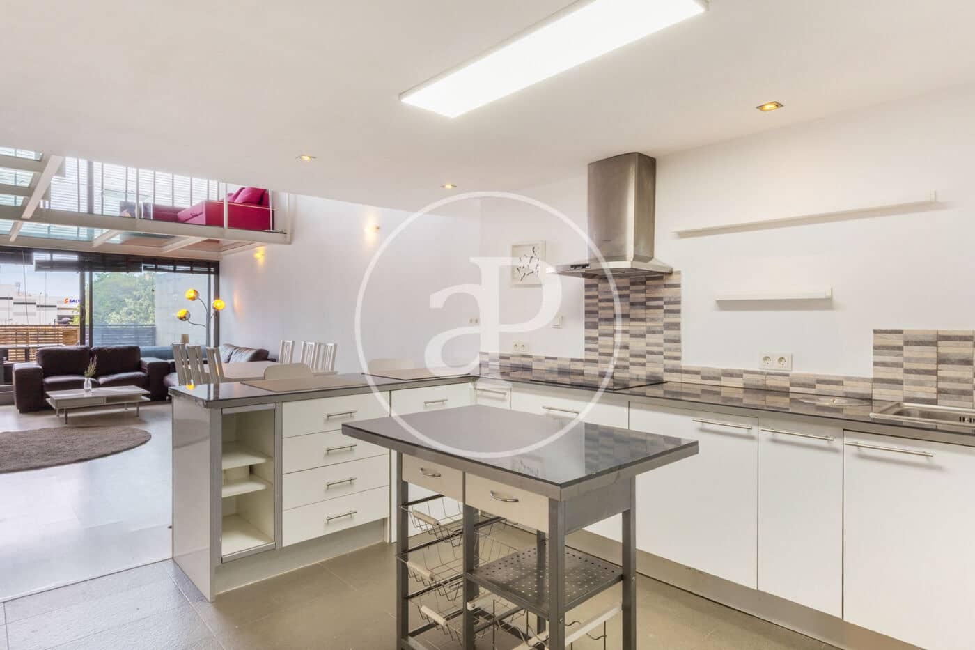 2 Zimmer Apartment zu vermieten in Valencia Stadt mit Pool - 1.450 € (Ref: 9822999)
