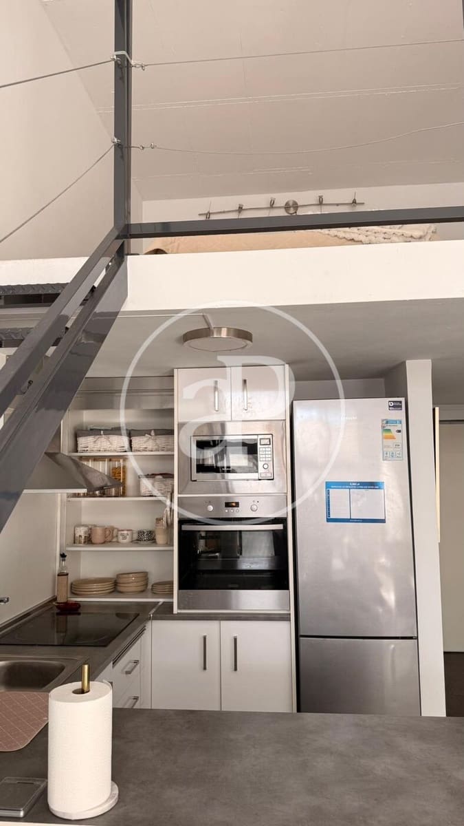 1 soveværelse Villa til leje i Valencia by med swimmingpool - € 1.300 (Ref: 9825335)
