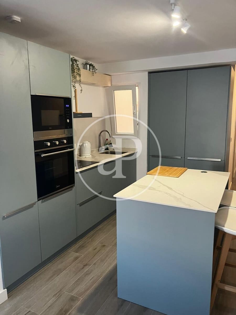 3 soveværelse Lejlighed til leje i Valencia by - € 1.500 (Ref: 9825336)
