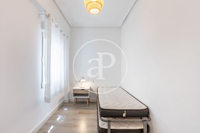 3 soveværelse Lejlighed til leje i La Malva-Rosa, Valencia by - € 1.500 (Ref: 9825336)