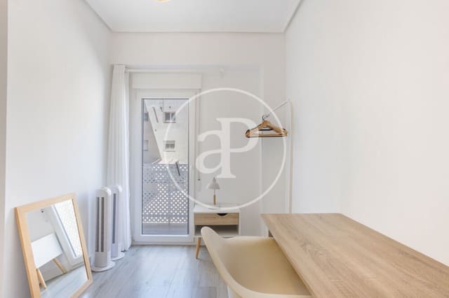 3 soveværelse Lejlighed til leje i La Malva-Rosa, Valencia by - € 1.500 (Ref: 9825336)