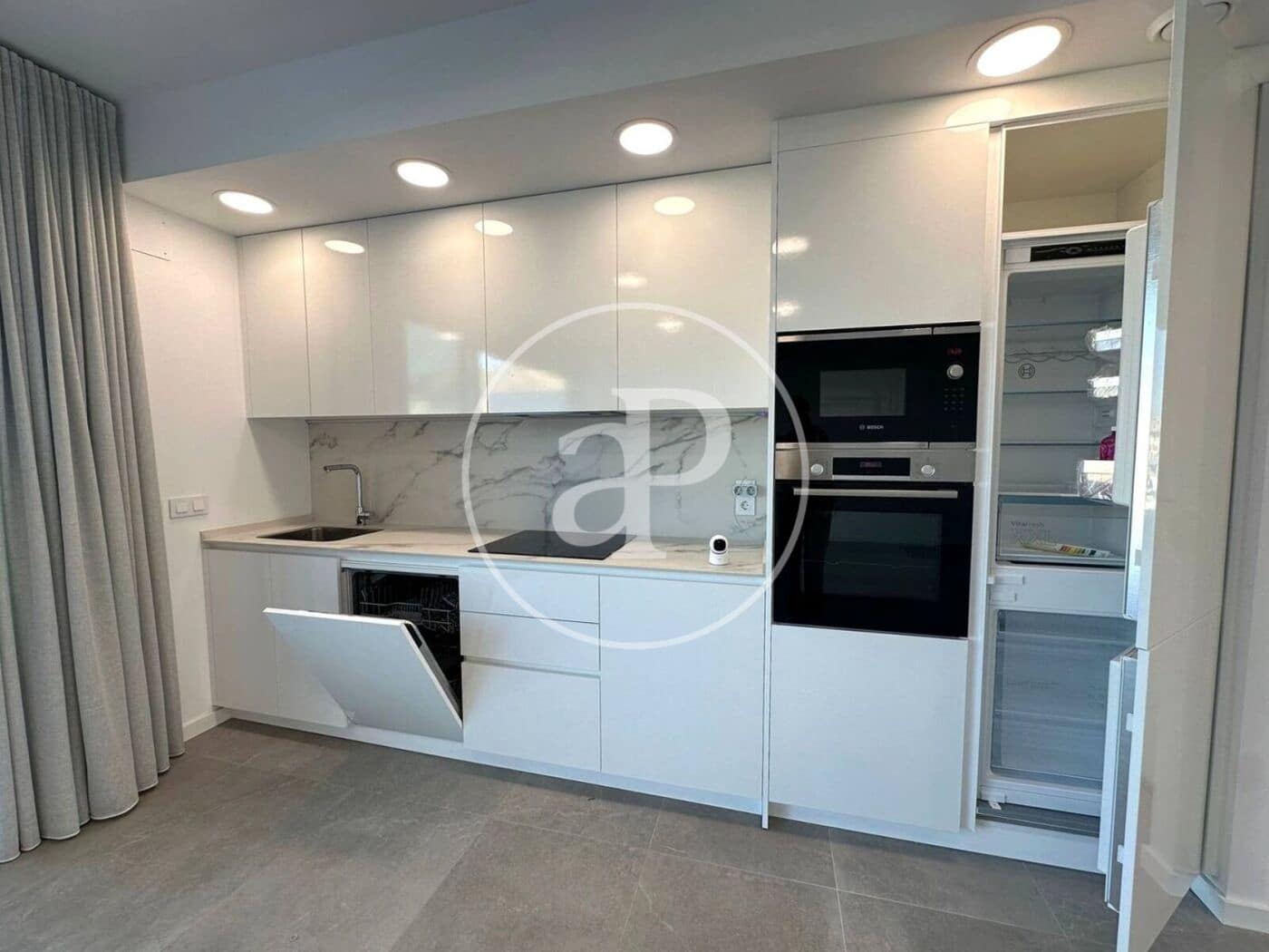 4 sypialnia Penthouse na sprzedaż w Finestrat z basenem - 570 000 € (Ref: 9825337)