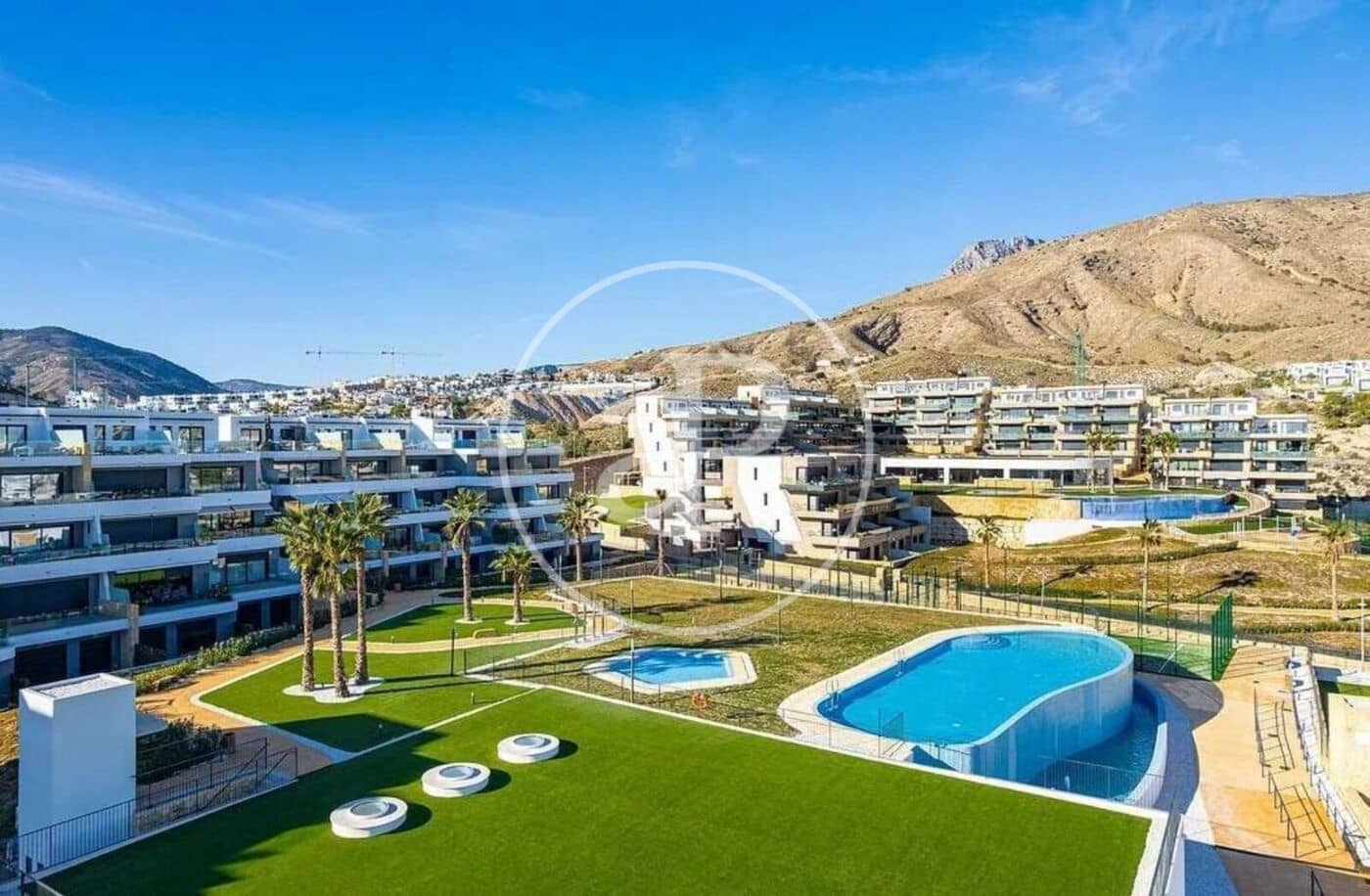 3 bedroom Apartment for sale in Finestrat with pool - € 590,000 (Ref: 9825338)
