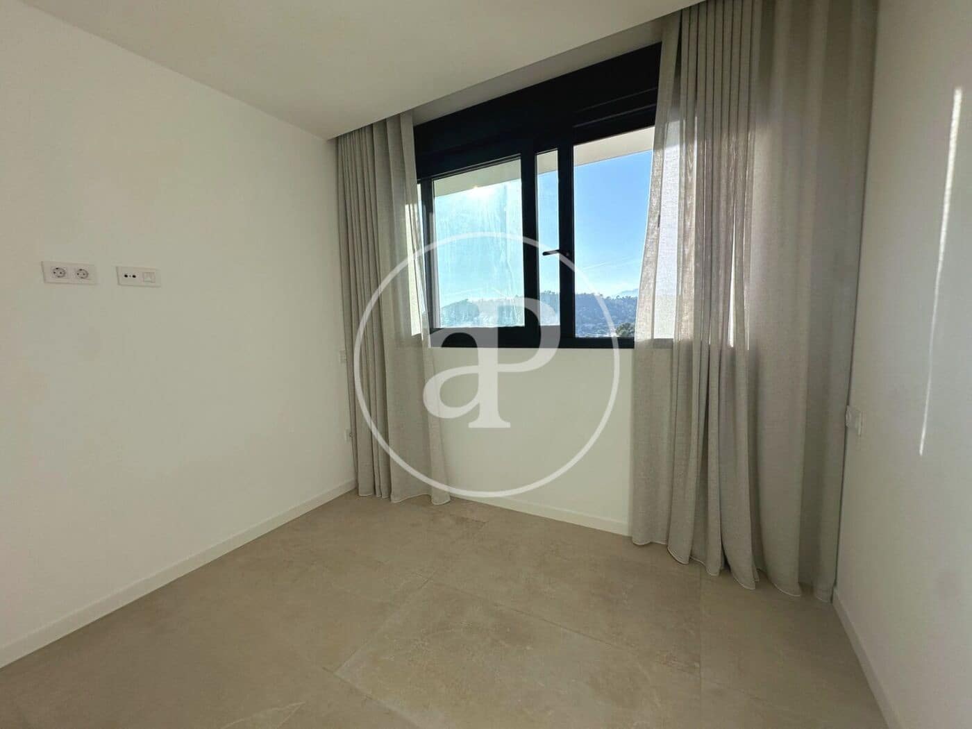3 bedroom Apartment for sale in Finestrat with pool - € 590,000 (Ref: 9825338)