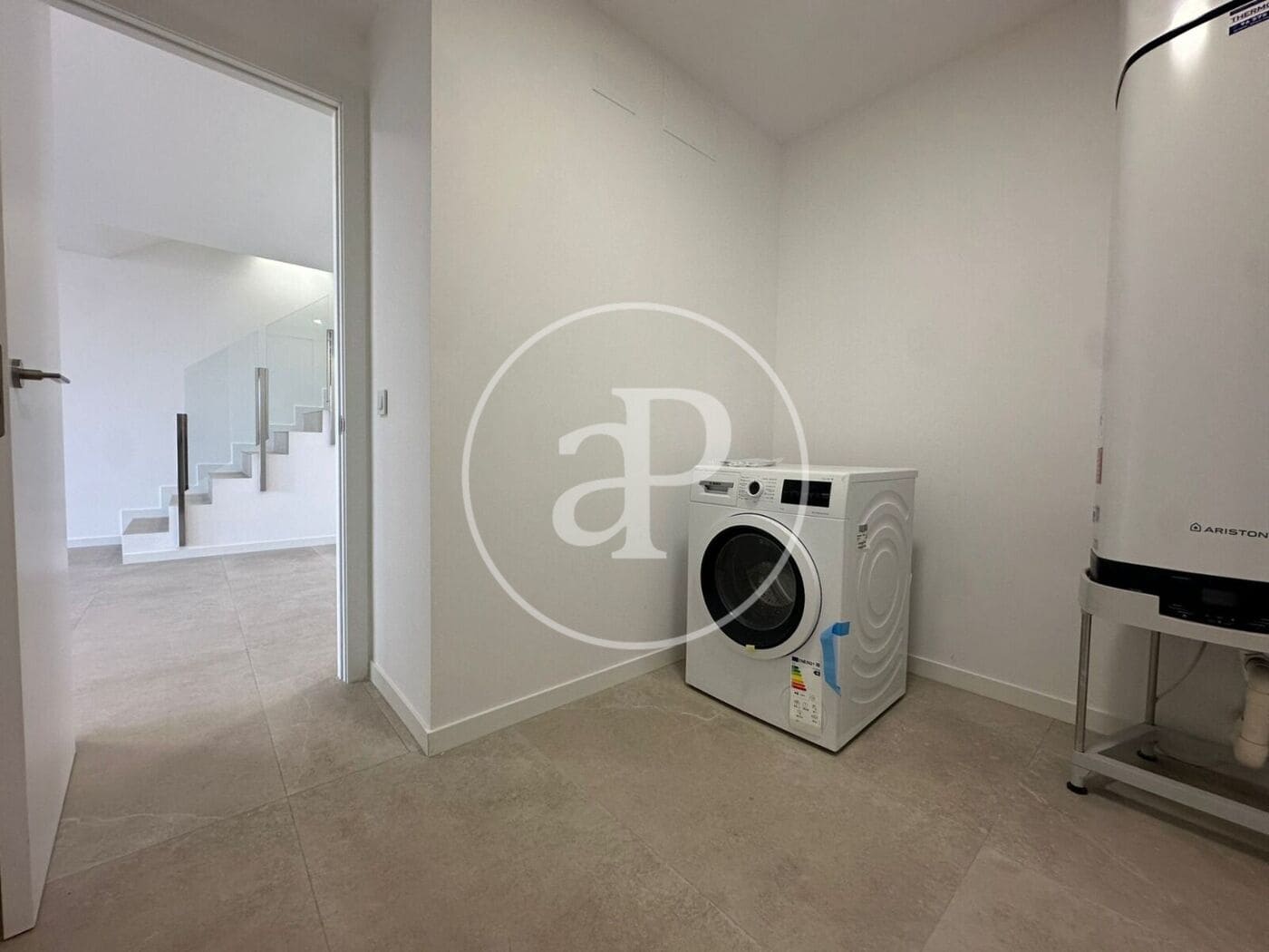 3 bedroom Apartment for sale in Finestrat with pool - € 590,000 (Ref: 9825338)