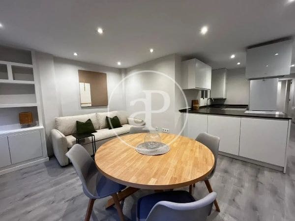 2 quarto Apartamento para arrendar em Valencia cidade - 1 650 € (Ref: 9825341)