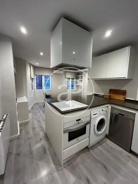 2 quarto Apartamento para arrendar em Valencia cidade - 1 650 € (Ref: 9825341)