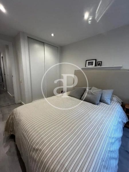 2 quarto Apartamento para arrendar em Valencia cidade - 1 650 € (Ref: 9825341)