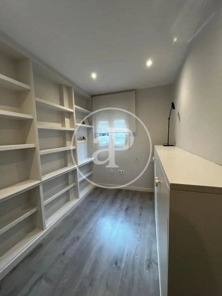 2 quarto Apartamento para arrendar em Valencia cidade - 1 650 € (Ref: 9825341)
