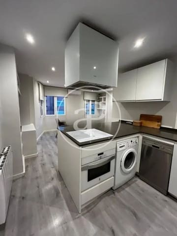 2 quarto Apartamento para arrendar em Arrancapins, Valência cidade - 1 650 € (Ref: 9825341)