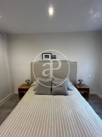 2 quarto Apartamento para arrendar em Arrancapins, Valência cidade - 1 650 € (Ref: 9825341)