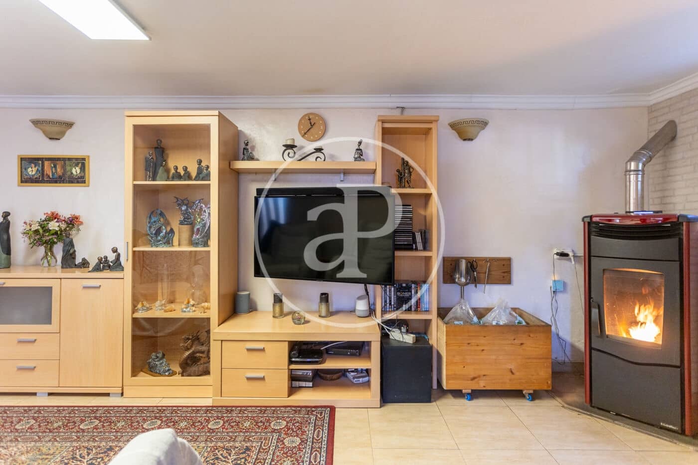 4 bedroom Villa for sale in Catadau with pool - € 190,000 (Ref: 9825342)