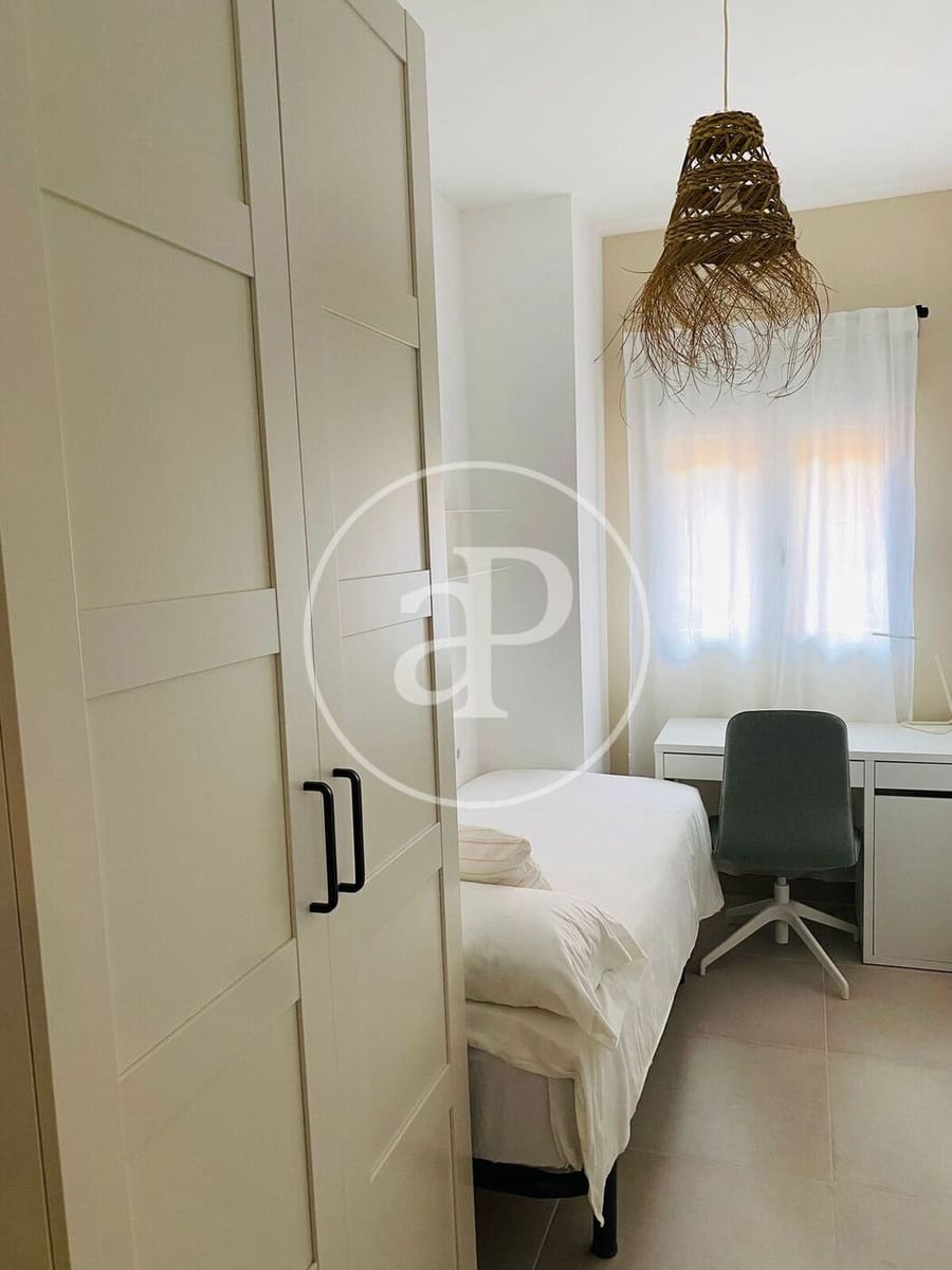 2 camera da letto Appartamento da affittare in Moncada - 1.100 € (Rif: 9825346)