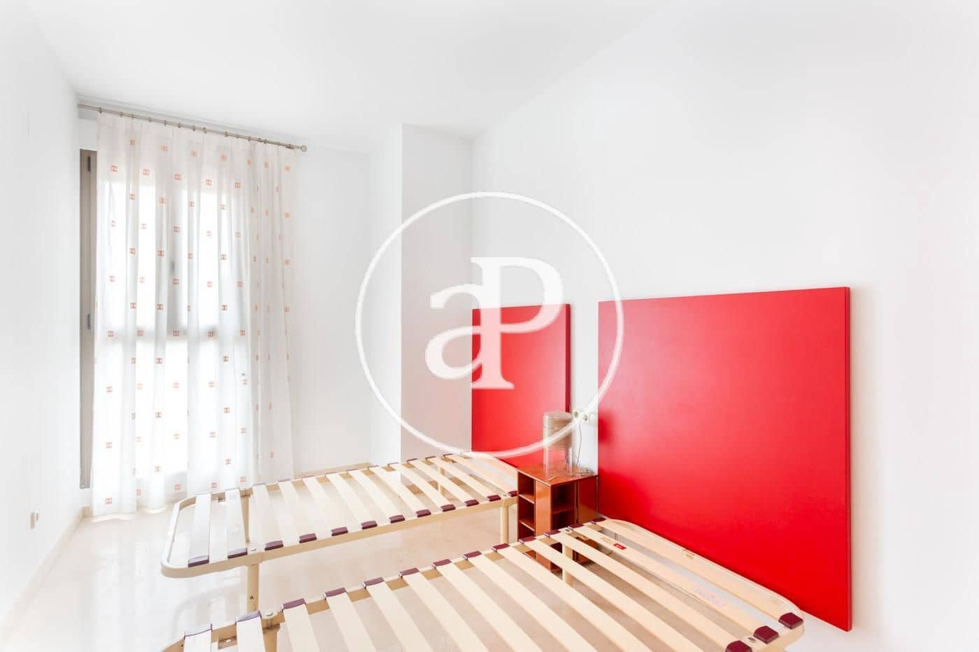 Apartamento de 3 habitaciones en València ciudad en alquiler con piscina garaje - 2.500 € (Ref: 9829255)