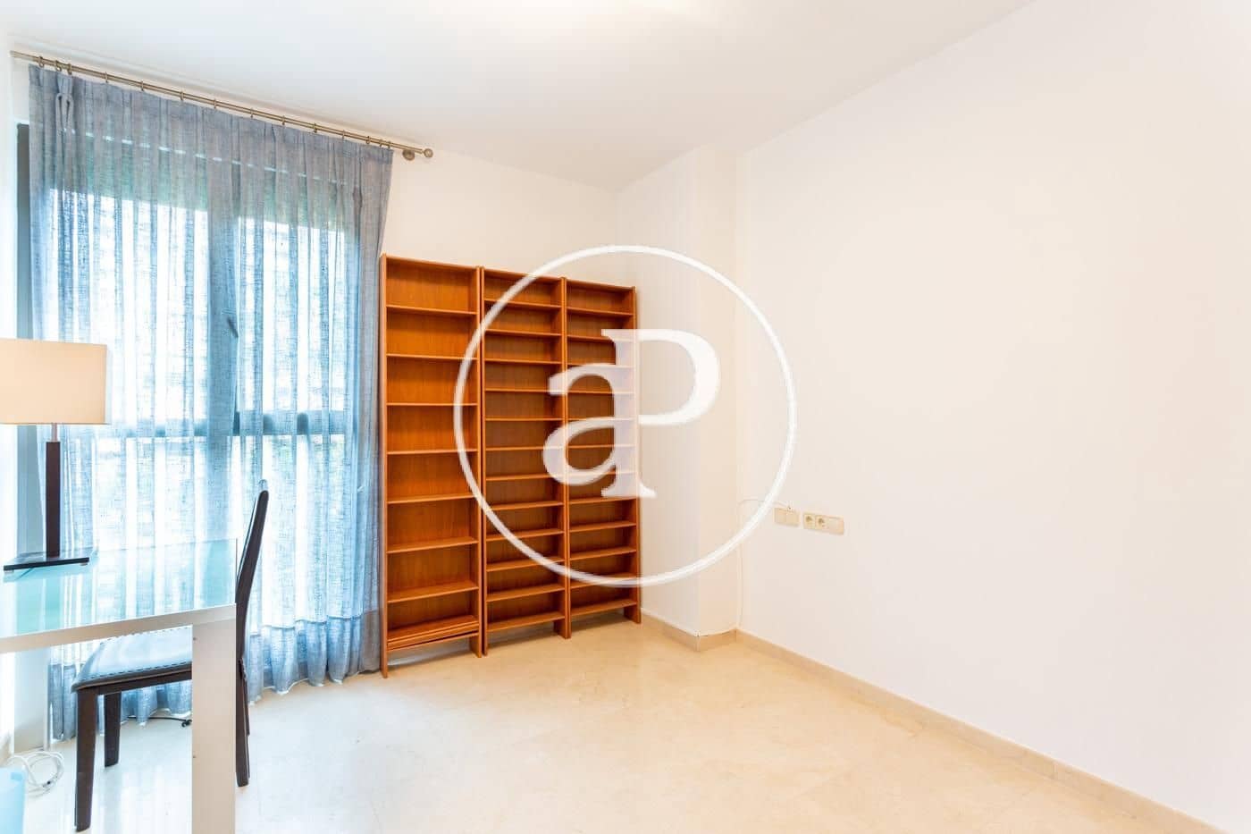 Apartamento de 3 habitaciones en València ciudad en alquiler con piscina garaje - 2.500 € (Ref: 9829255)