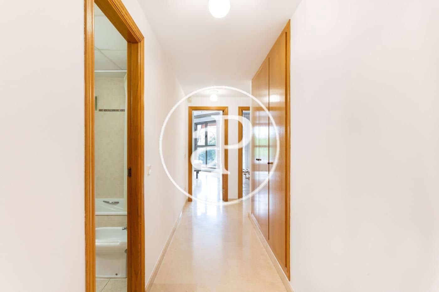 Apartamento de 3 habitaciones en València ciudad en alquiler con piscina garaje - 2.500 € (Ref: 9829255)
