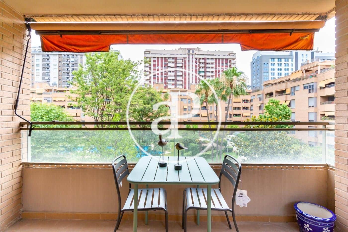 Apartamento de 3 habitaciones en València ciudad en alquiler con piscina garaje - 2.500 € (Ref: 9829255)