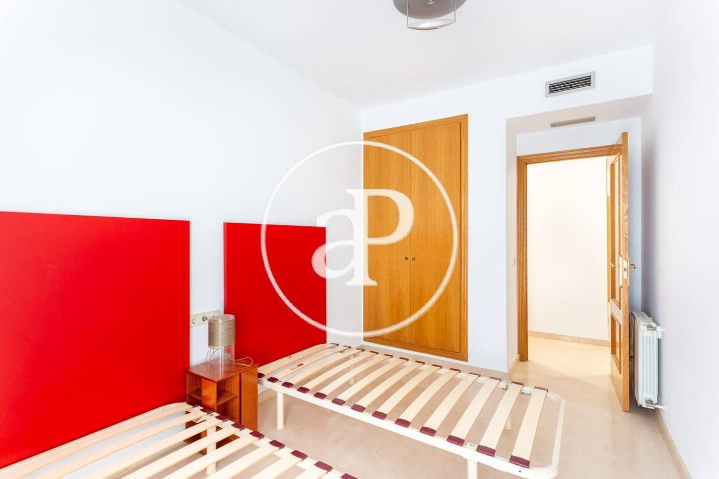 Apartamento de 3 habitaciones en València ciudad en alquiler con piscina garaje - 2.500 € (Ref: 9829255)
