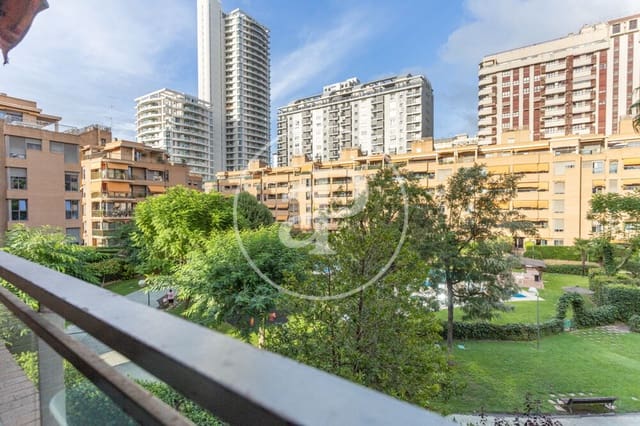 3 Zimmer Apartment zu vermieten in Sant Pau, València Stadt mit Pool Garage - 2.300 € (Ref: 9829255)
