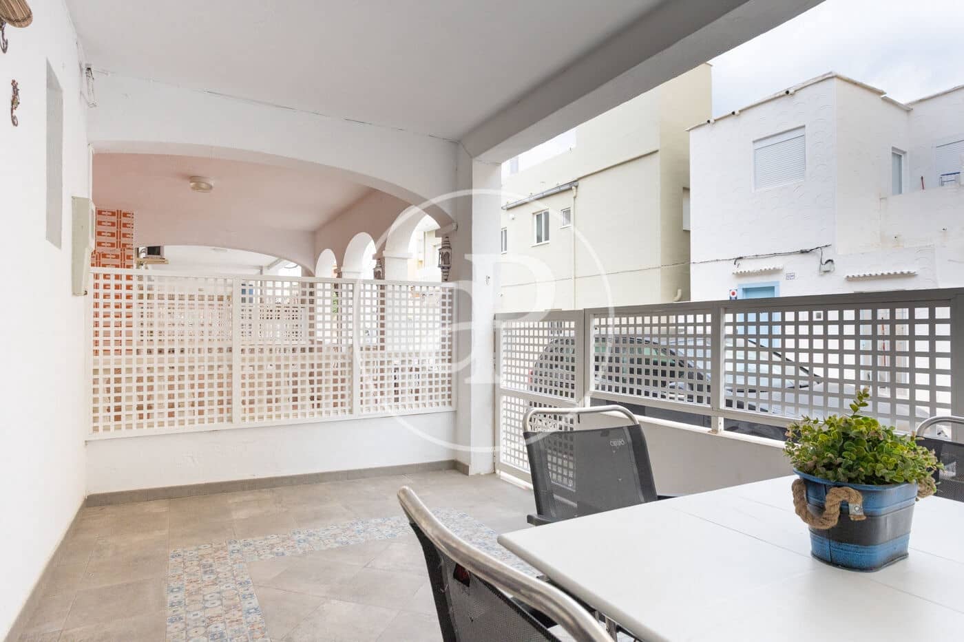 3 slaapkamer Appartement te huur in Bellreguard - € 950 (Ref: 9829256)