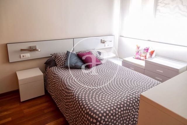 1 quarto Apartamento para arrendar em Sant Pau, Valência cidade com piscina garagem - 1 300 € (Ref: 9829260)
