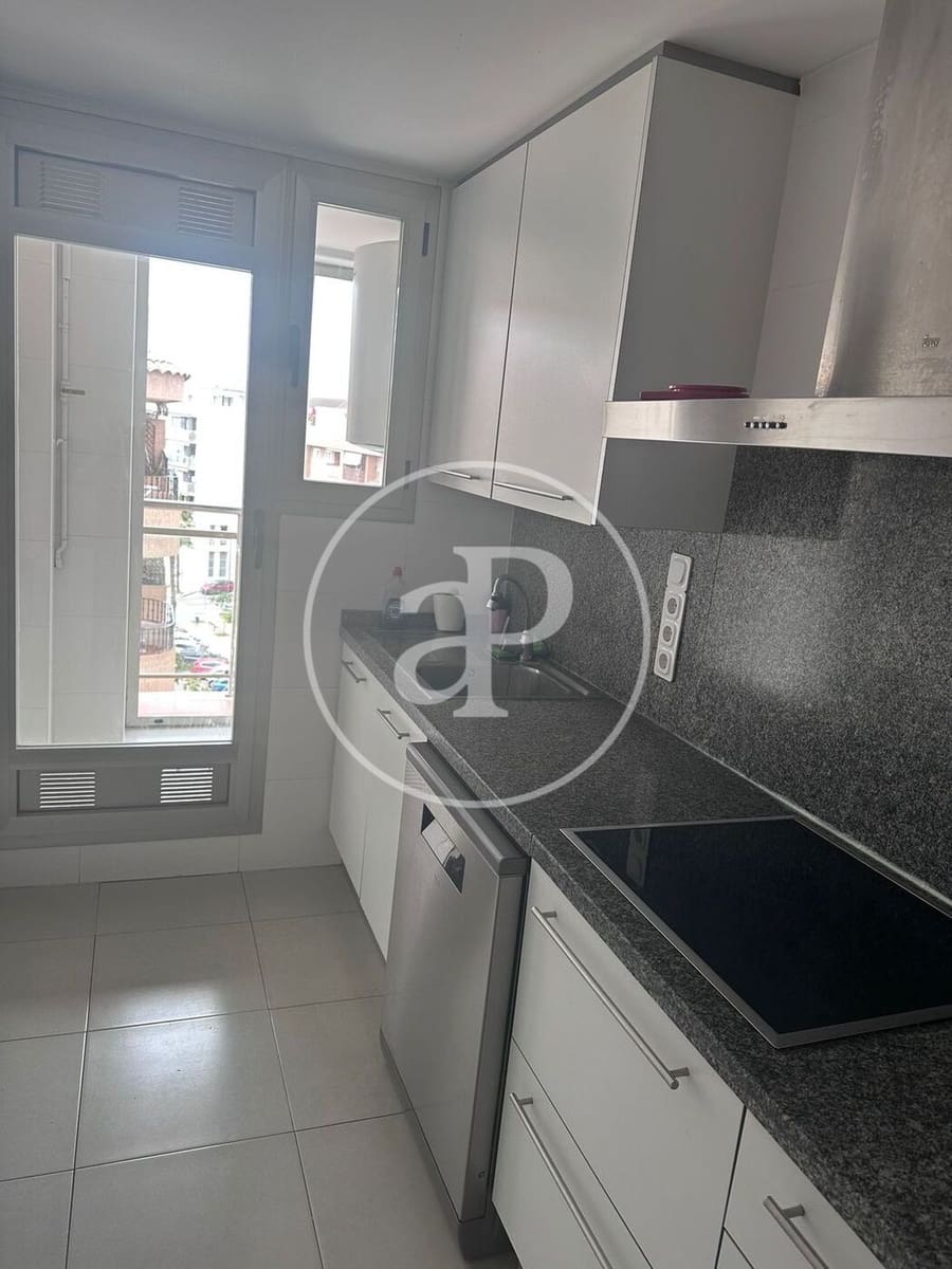 3 soveværelse Lejlighed til leje i Paterna med garage - € 1.300 (Ref: 9829261)