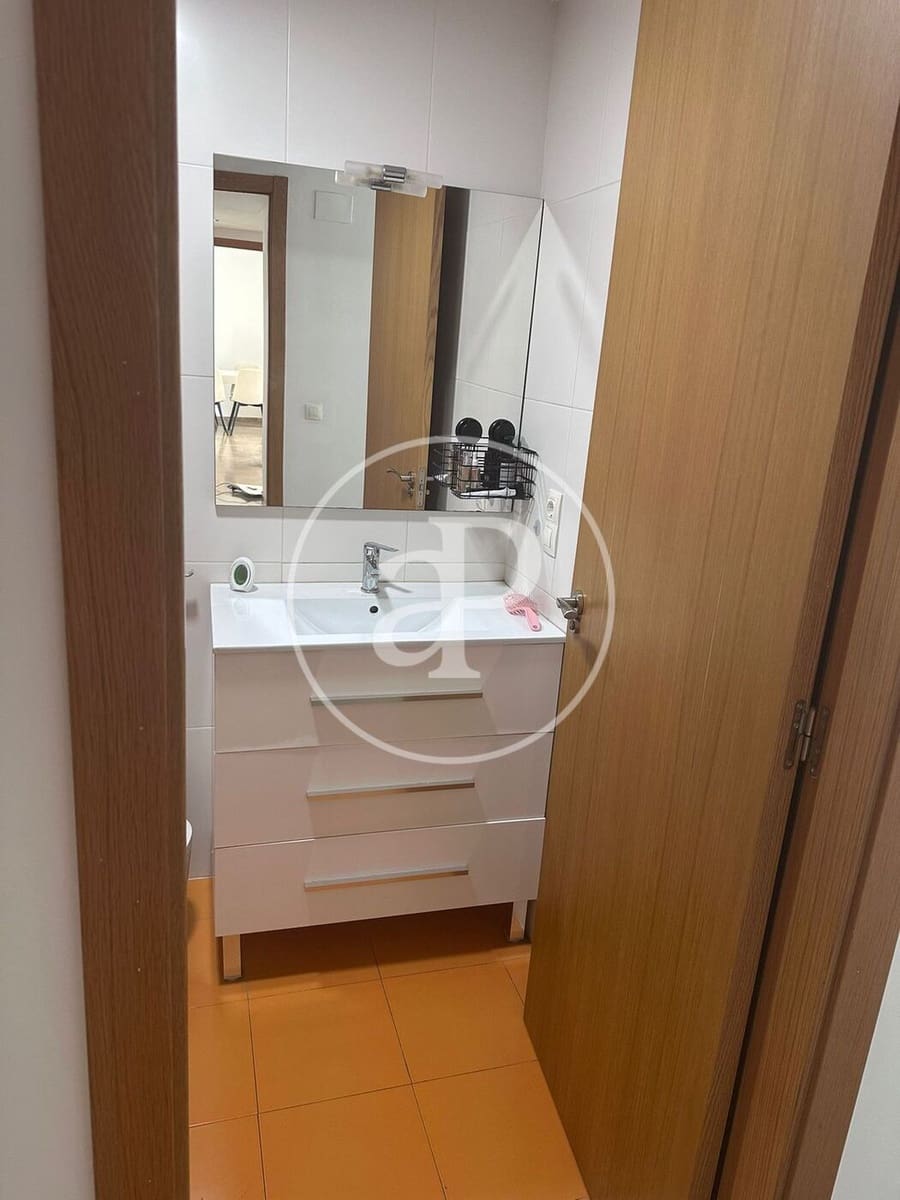 3 soveværelse Lejlighed til leje i Paterna med garage - € 1.300 (Ref: 9829261)