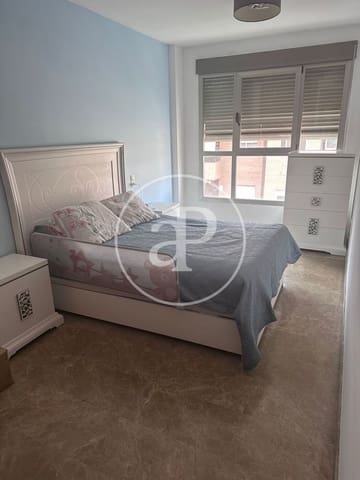 3 soveværelse Lejlighed til leje i El Alborgí, Paterna med garage - € 1.300 (Ref: 9829261)