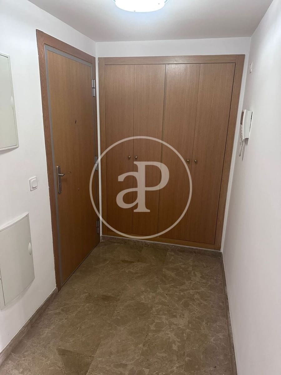 3 soveværelse Lejlighed til leje i Paterna med garage - € 1.300 (Ref: 9829261)