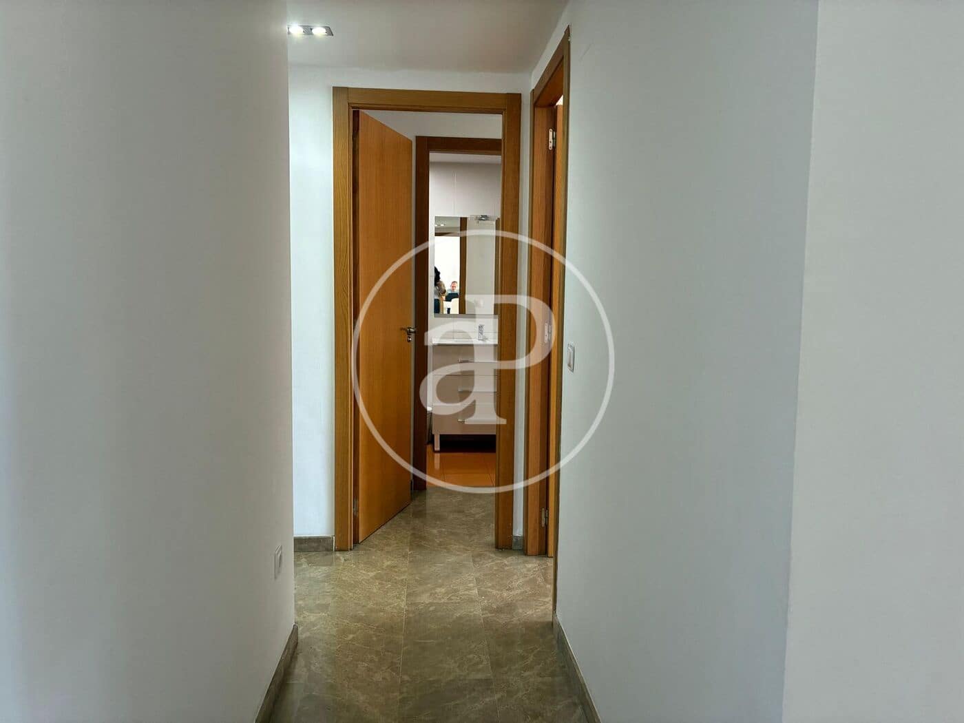 3 bedroom Apartment for rent in Paterna with garage - € 1,300 (Ref: 9829261)