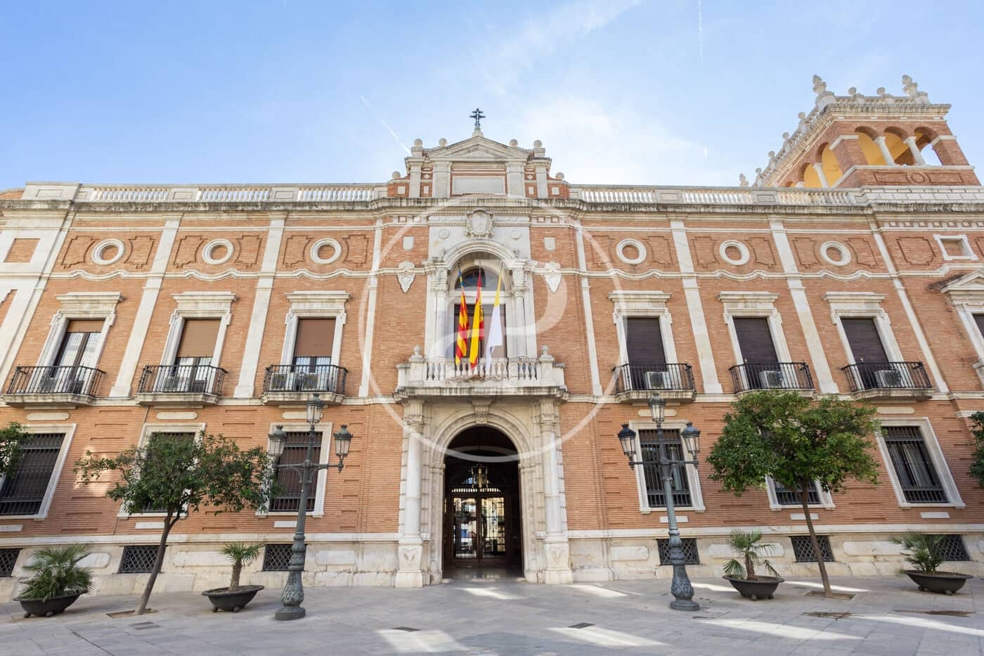 2 bedroom Villa for sale in Valencia city - € 360,000 (Ref: 9831608)