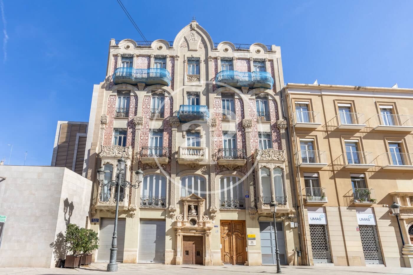 2 bedroom Villa for sale in Valencia city - € 360,000 (Ref: 9831608)