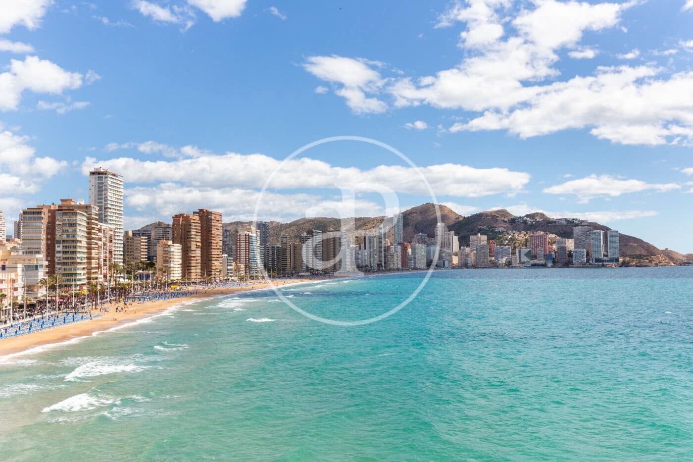 1 sypialnia Apartament do wynajęcia w Benidorm z basenem garażem - 4 400 € (Ref: 9831609)
