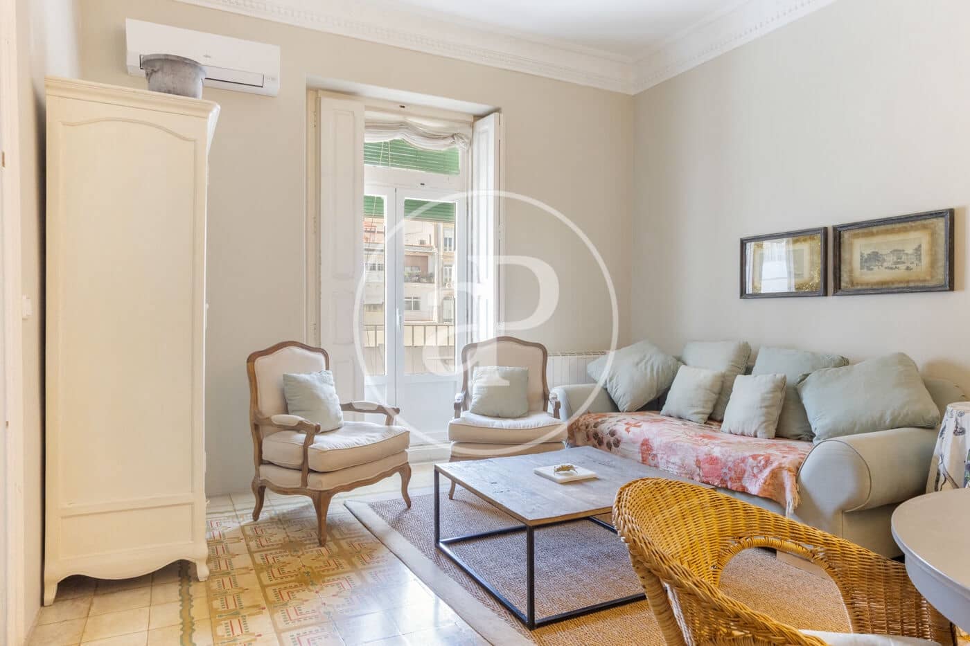 2 soverom Leilighet til leie i Valencia by - € 2 600 (Ref: 9831611)