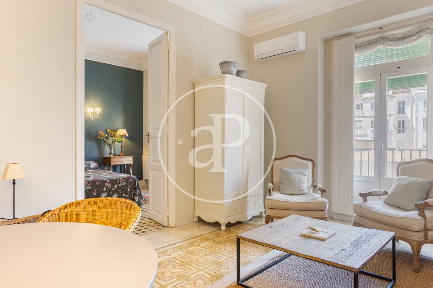2 soverom Leilighet til leie i Valencia by - € 2 600 (Ref: 9831611)
