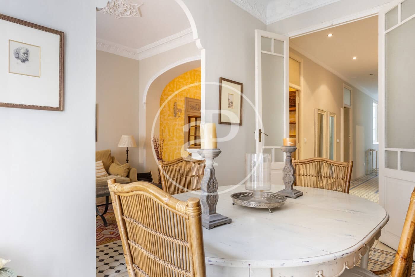 2 soverom Leilighet til leie i Valencia by - € 2 600 (Ref: 9831611)