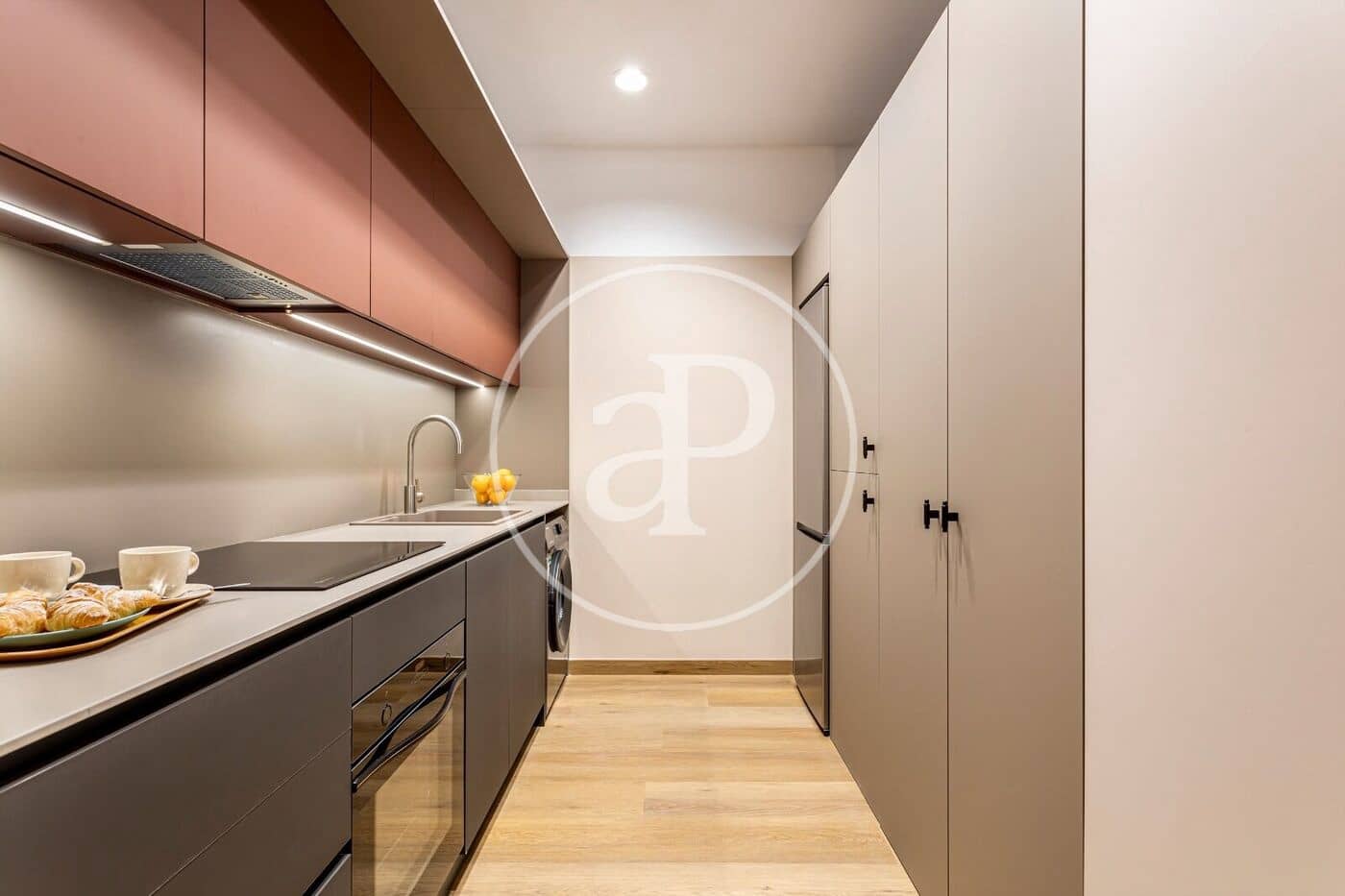 1 Zimmer Apartment zu vermieten in Valencia Stadt - 2.200 € (Ref: 9831613)