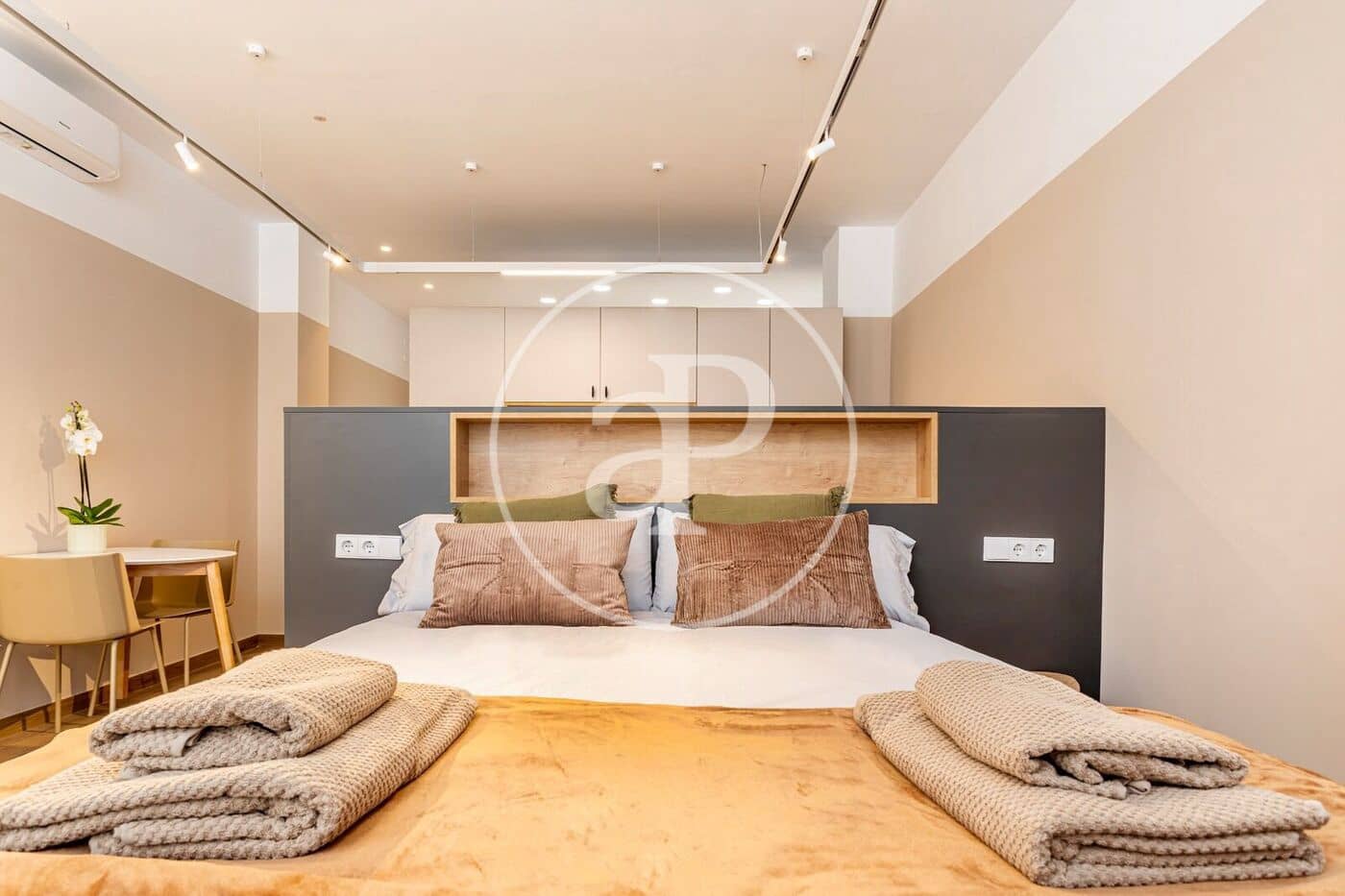 1 Zimmer Apartment zu vermieten in Valencia Stadt - 2.200 € (Ref: 9831613)
